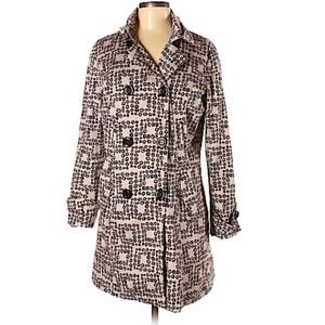 Tan/black pattern double button jacket